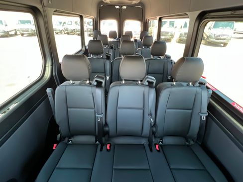 New 2026 Mercedes-Benz Sprinter 2500 image 25