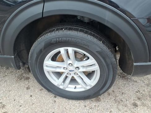 Certified 2023 Ford Explorer XLT w/ Equipment Group 202A image 10