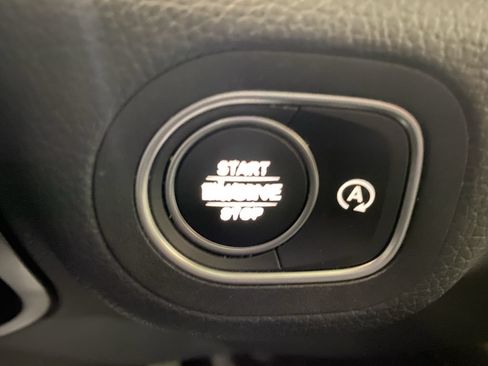 Used 2022 Mercedes-Benz GLS 450 4MATIC image 14