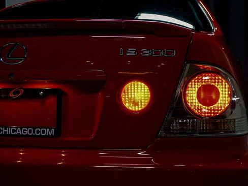 Used 2002 Lexus IS 300 image 68