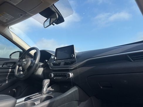 Certified 2025 Nissan Altima 2.5 S image 28