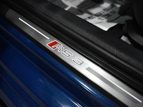 Used 2025 Audi RS 3 w/ RS Technology Package image 41