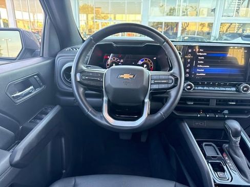 Used 2025 Chevrolet Colorado W/T w/ WT Convenience Package II image 13