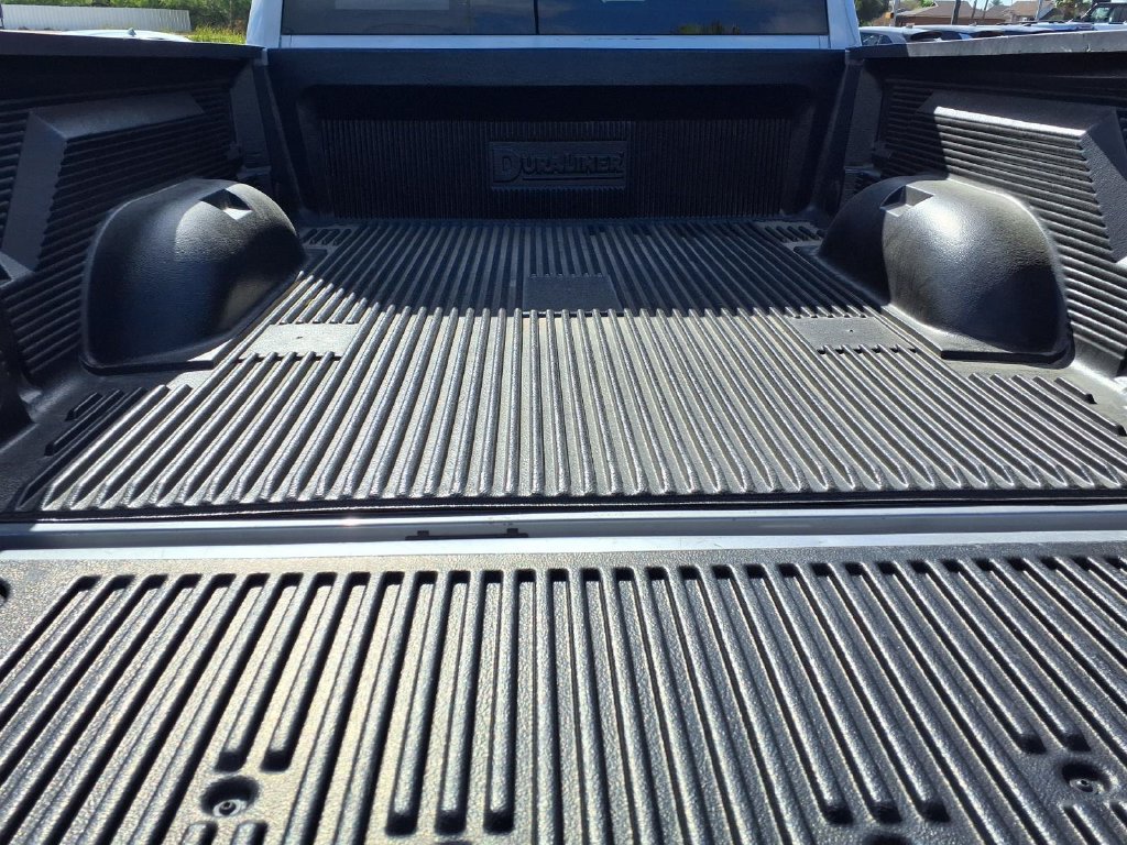 Used 2024 RAM 1500 Classic SLT AWD/4WD image 11