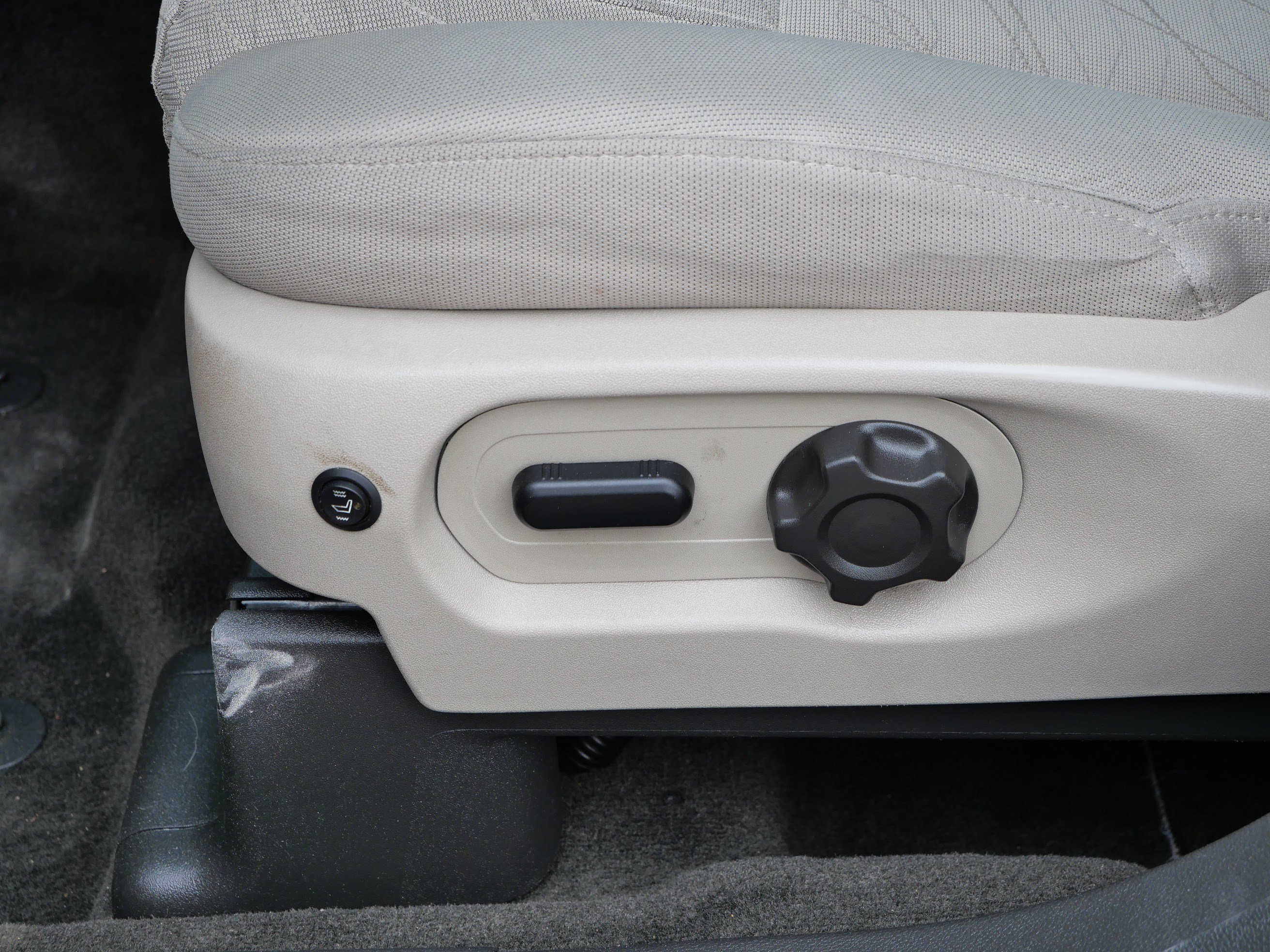Used 2013 Ford Explorer FWD w/ Class III Trailer Tow Pkg image 20