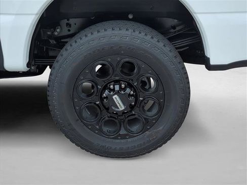 New 2026 Ford F350 Lariat AWD/4WD image 10