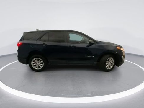 Used 2020 Chevrolet Equinox LS w/ LS Convenience Package image 7