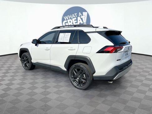 Used 2022 Toyota RAV4 Adventure w/ Convenience Package image 8