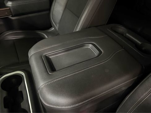 Used 2019 Chevrolet Silverado 1500 LT Trail Boss AWD/4WD image 24