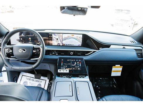 New 2026 INFINITI QX80 4WD w/ Sport Exterior Package image 28