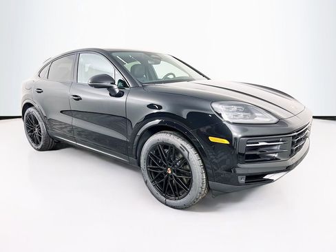 New 2026 Porsche Cayenne Coupe image 7