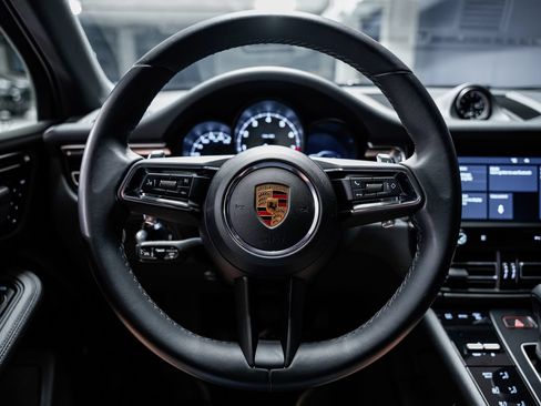 Used 2023 Porsche Macan S w/ Premium Package Plus AWD/4WD image 10