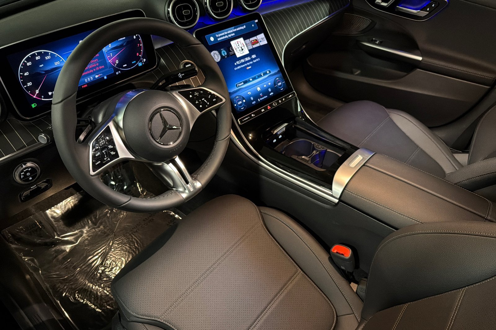 New 2026 Mercedes-Benz C 300 Sedan image 9