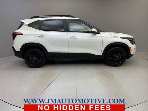 Used 2024 Kia Seltos X-Line AWD/4WD image 6
