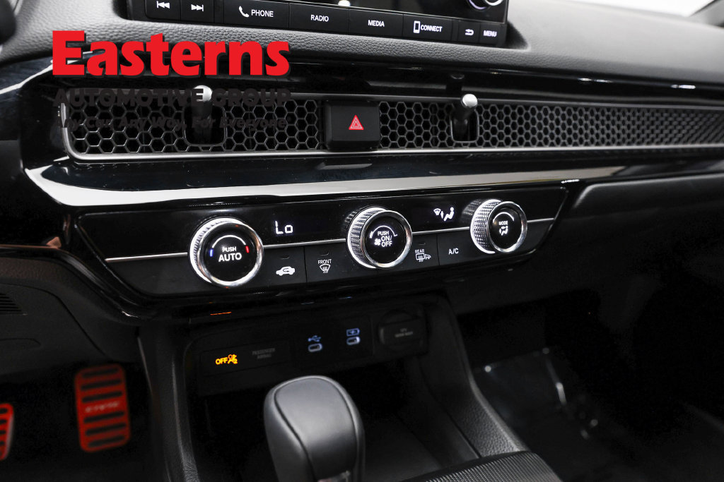 Used 2025 Honda Civic Sport image 19