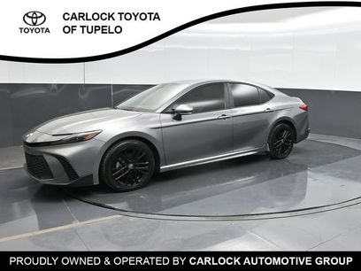 Used 2025 Toyota Camry SE w/ Multimedia Upgrade Package