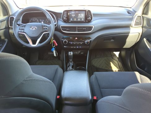 Used 2019 Hyundai Tucson SE image 12