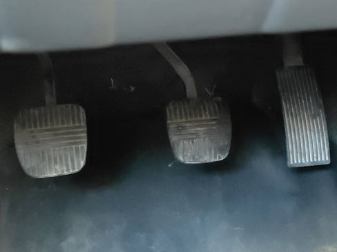 Used 2015 Nissan Frontier S w/ S Preferred Package image 39