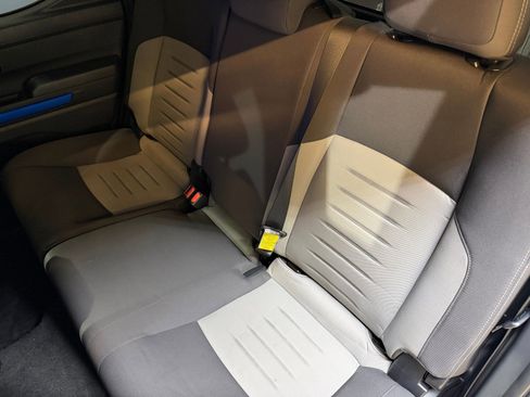 Used 2024 Toyota Tacoma TRD Sport image 37