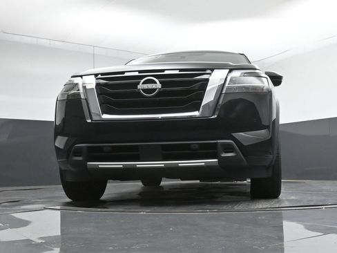 Used 2024 Nissan Pathfinder SL FWD image 50