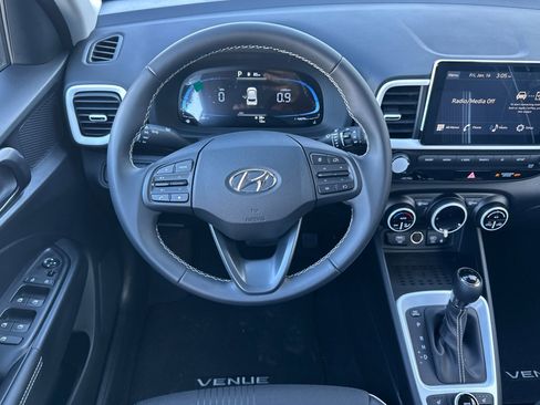 New 2026 Hyundai Venue SEL FWD image 14