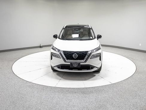 Used 2023 Nissan Rogue Platinum AWD/4WD image 29