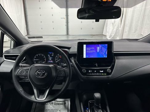 Used 2025 Toyota Corolla SE image 16