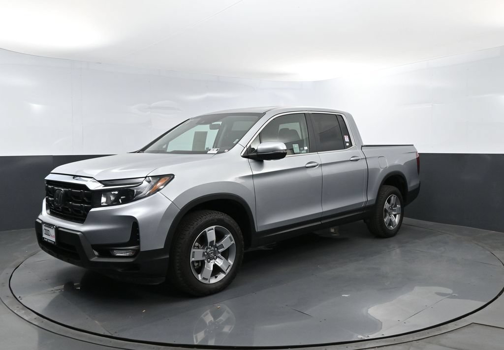 Used 2025 Honda Ridgeline RTL image 1
