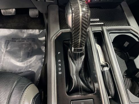 Used 2018 Ford F150 Raptor w/ Equipment Group 802A Luxury image 17