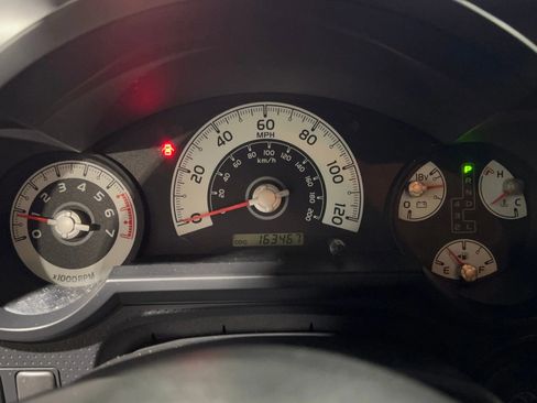 Used 2007 Toyota FJ Cruiser 4WD image 15