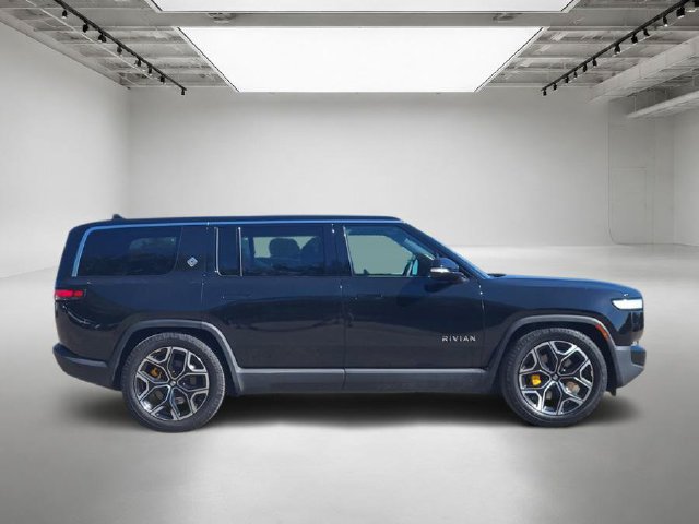 Used 2022 Rivian R1S Launch Edition Quad AWD/4WD image 7
