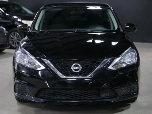Used 2017 Nissan Sentra S FWD image 4