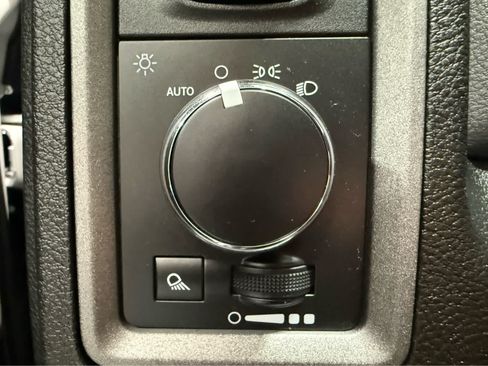Used 2018 RAM 1500 Tradesman w/ Popular Equipment Group AWD/4WD image 26