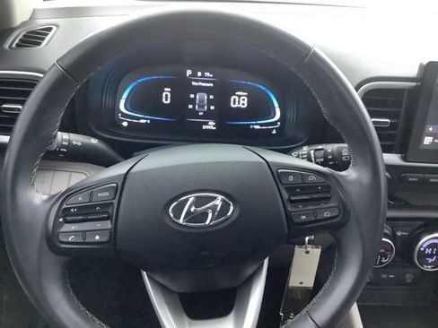 Certified 2023 Hyundai Venue SEL image 26