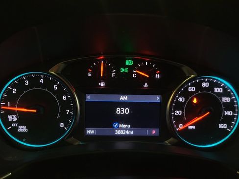 Used 2022 Chevrolet Equinox Premier AWD/4WD image 23