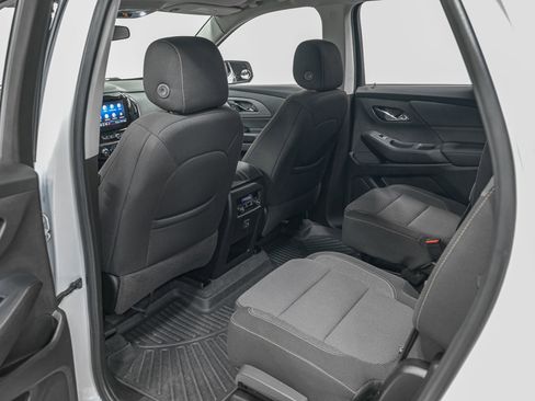 Used 2022 Chevrolet Traverse LT w/ LPO, Floor Liner Package image 27