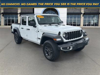 Used 2025 Jeep Gladiator Sport