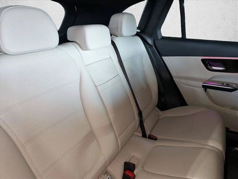Certified 2026 Mercedes-Benz GLC 300 image 21