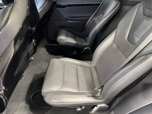 Used 2016 Tesla Model X 90D AWD/4WD image 10