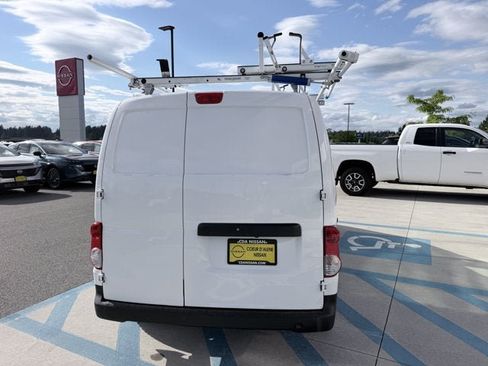 Used 2020 Nissan NV200 S FWD image 8