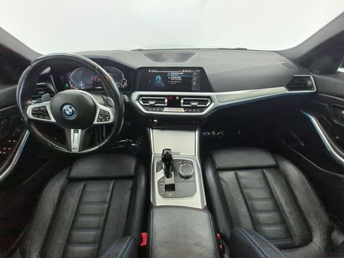 Used 2022 BMW 330e xDrive w/ M Sport Package AWD/4WD image 20