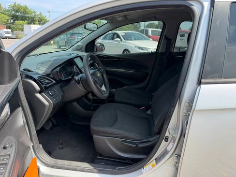 Used 2021 Chevrolet Spark LT FWD image 23