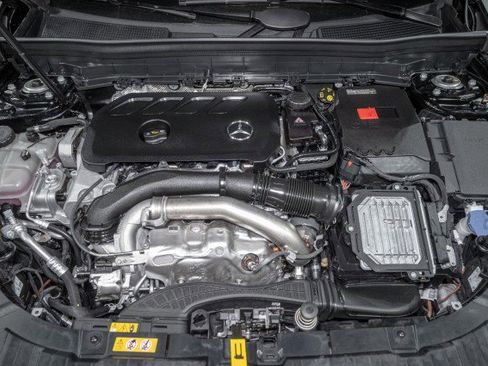 New 2026 Mercedes-Benz GLB 250 image 23