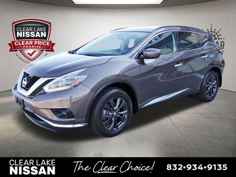 Used 2018 Nissan Murano SV w/ Premium Package FWD image 3