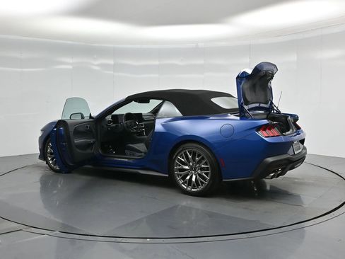 Certified 2024 Ford Mustang Premium image 31