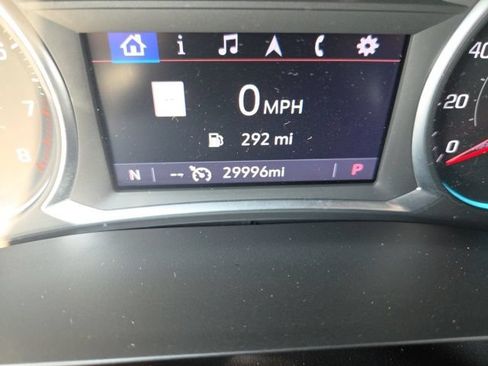 Used 2021 Chevrolet Traverse Premier w/ Redline Edition FWD image 10