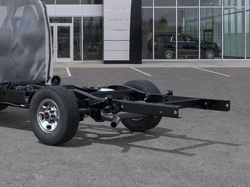 New 2025 GMC Savana 3500 w/ Power Convenience Package image 11