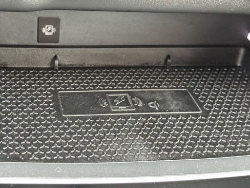 Used 2025 Nissan Rogue SV w/ Rock Creek Premium Package AWD/4WD image 31