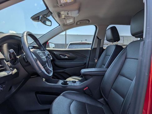 Used 2024 GMC Terrain SLT w/ LPO, Floor Liner Package AWD/4WD image 8
