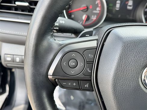 Used 2023 Toyota Camry XSE image 16